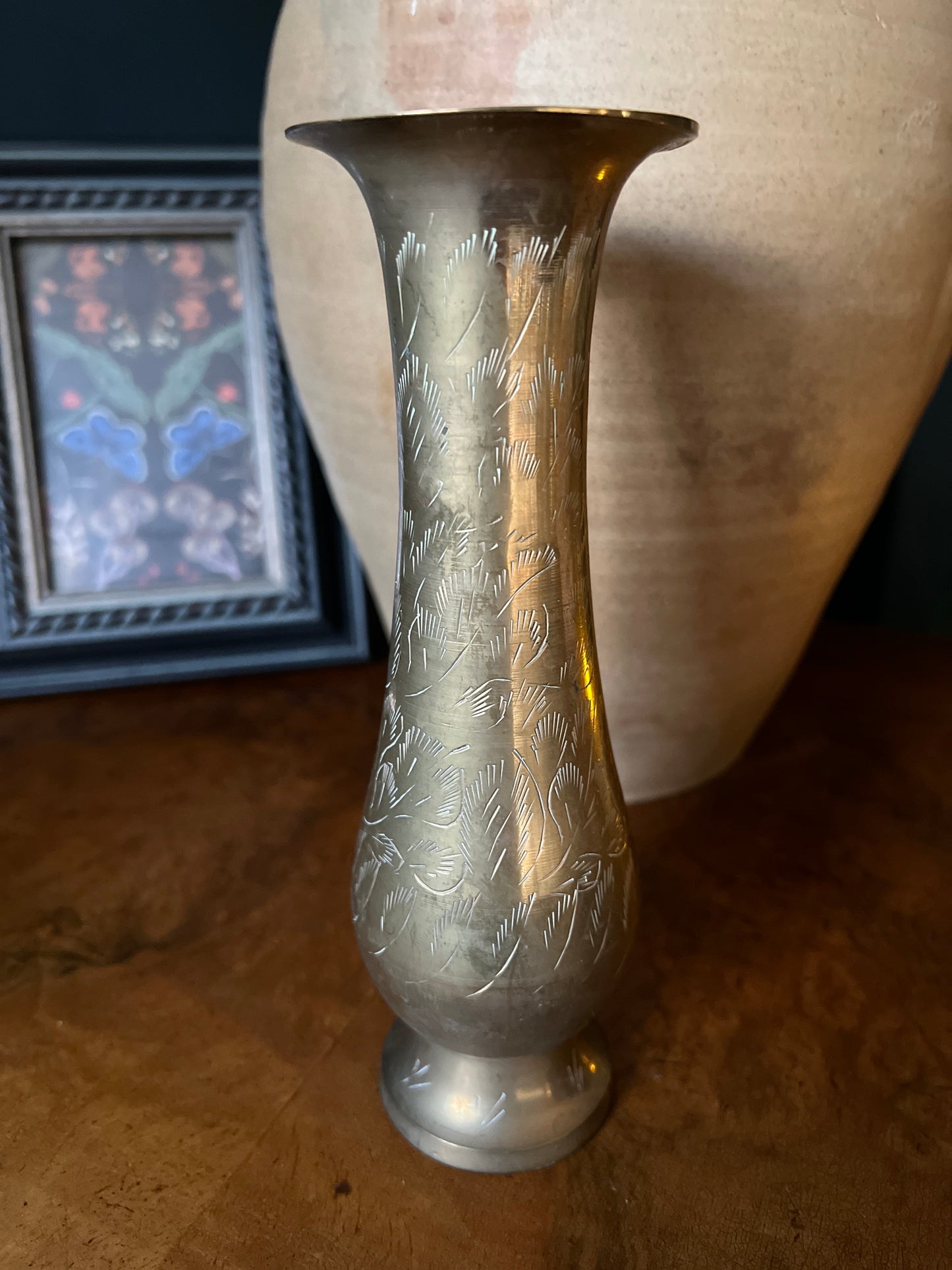 Single medium brass vase