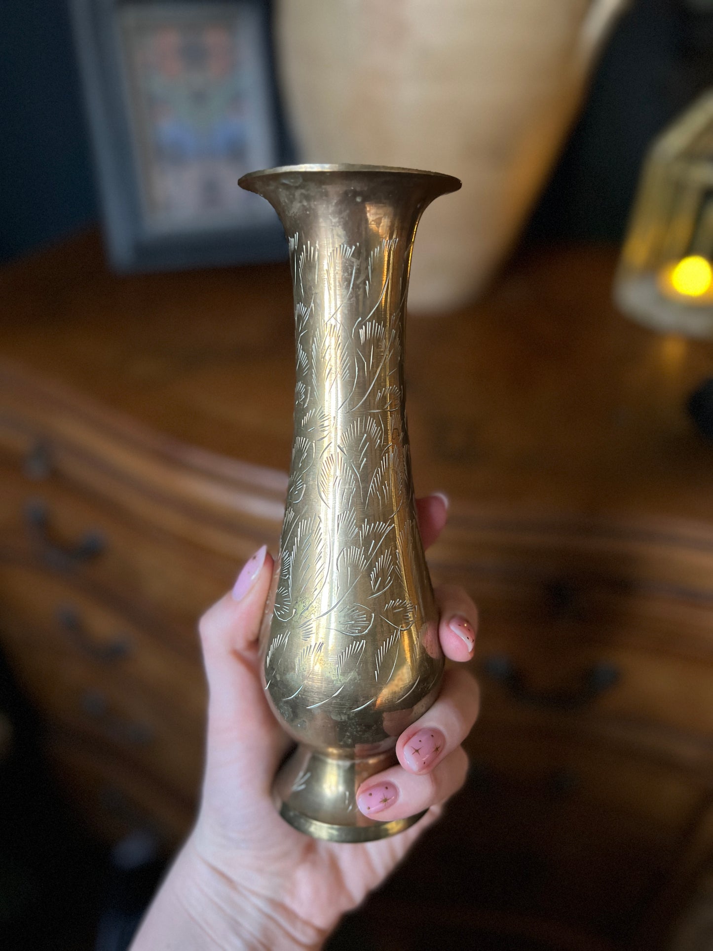 Single medium brass vase