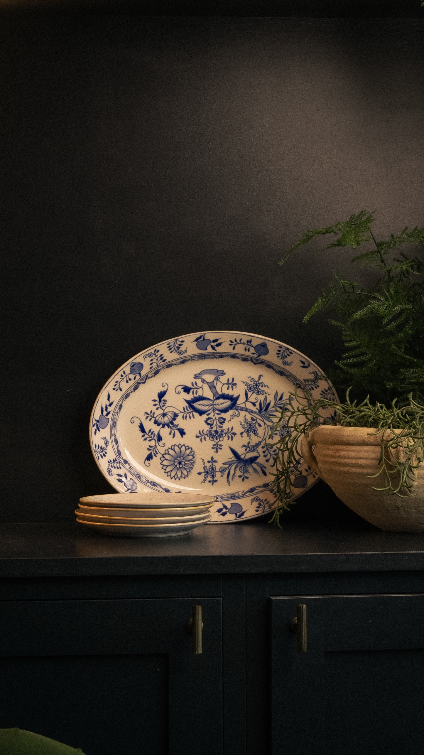 19th century blue and white serving dish