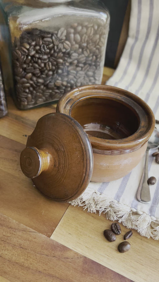 Vintage sugar pot with lid